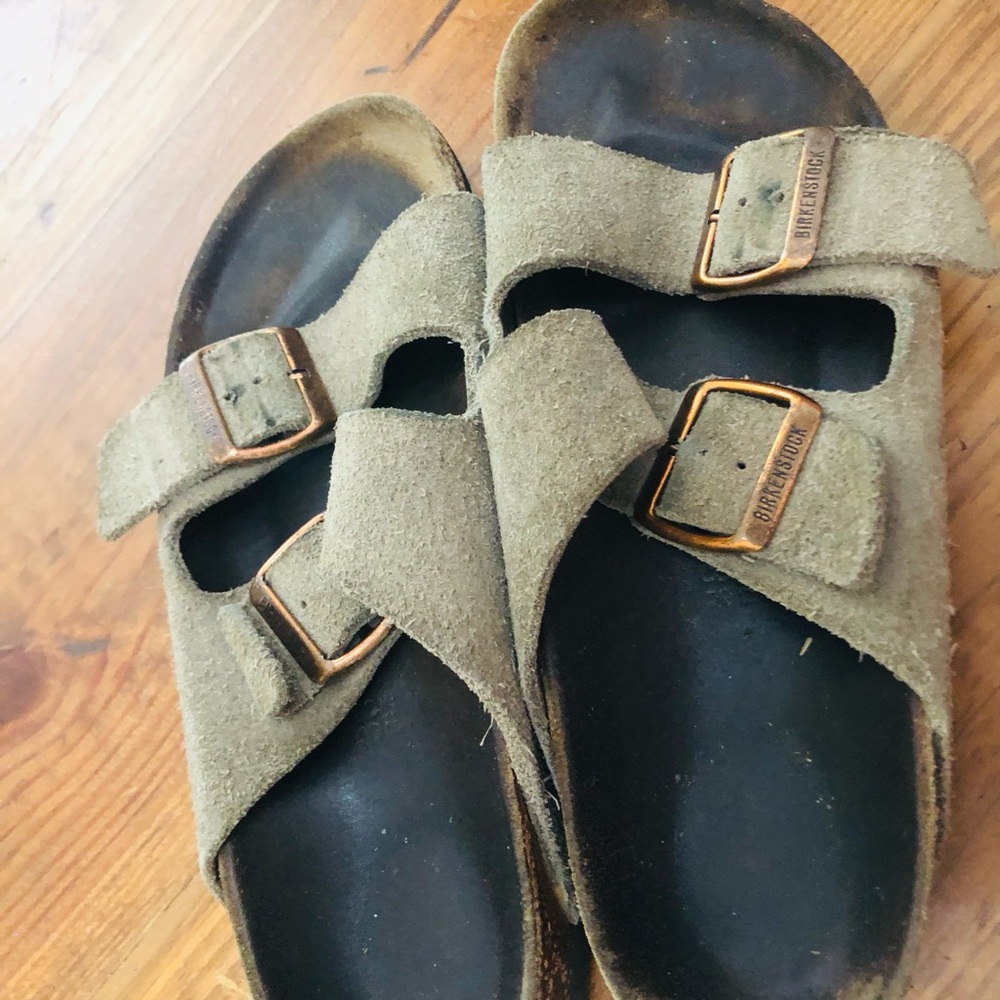 Birkenstock Taupe Suede Buckle Sandals 7